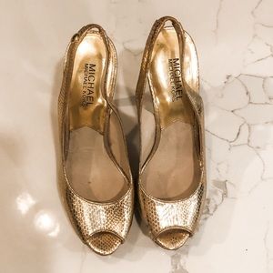 Michael Kors | Gold Heel | Size 7